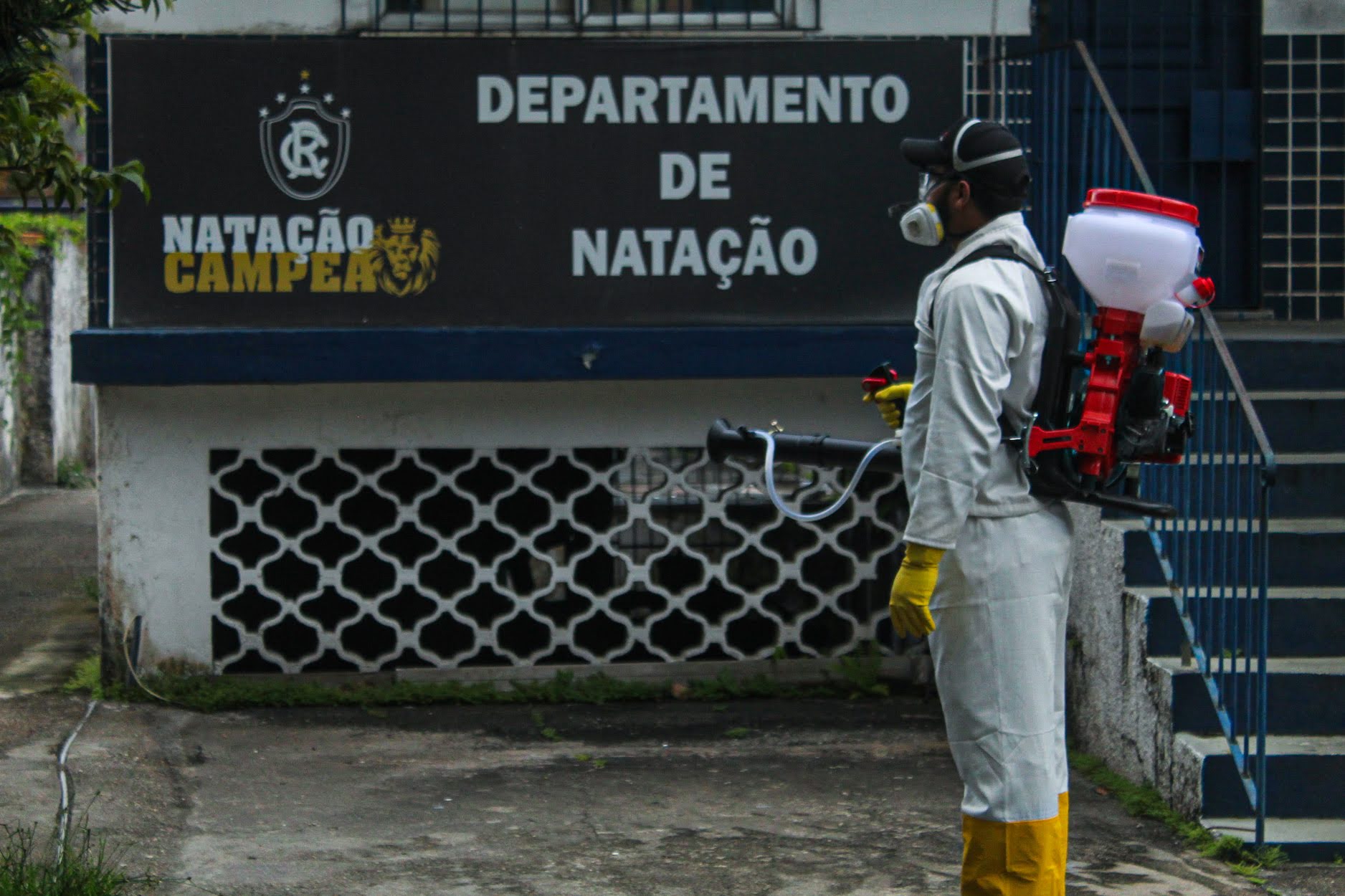 Sede social do Clube do Remo passa por sanitização