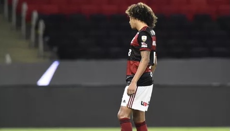 Racing elimina o Flamengo da Libertadores nos pênaltis