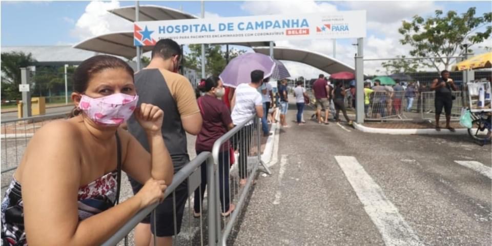 Belém registra filas de pessoas com sintomas da Covid19 na porta do Hangar