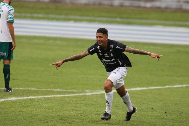 Remo goleia o Manaus e está na final da Copa Verde