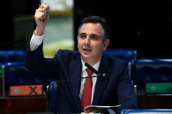 Rodrigo Pacheco (DEM) é o novo presidente do Senado