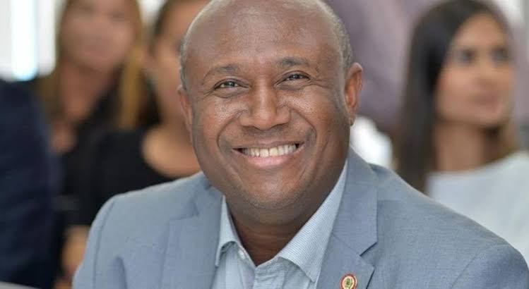Morre vereador e cantor gospel Irmão Lázaro, vítima de complicações da covid-19