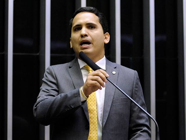 Deputado Cássio Andrade(PSB/PA) solicita ao Ministério da Saúde mais agilidade e desburocratização do tratamento do câncer no país