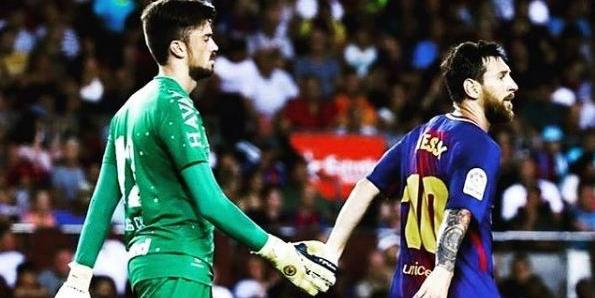 Paysandu contrata goleiro que já enfrentou o Barcelona-ESP de Messi