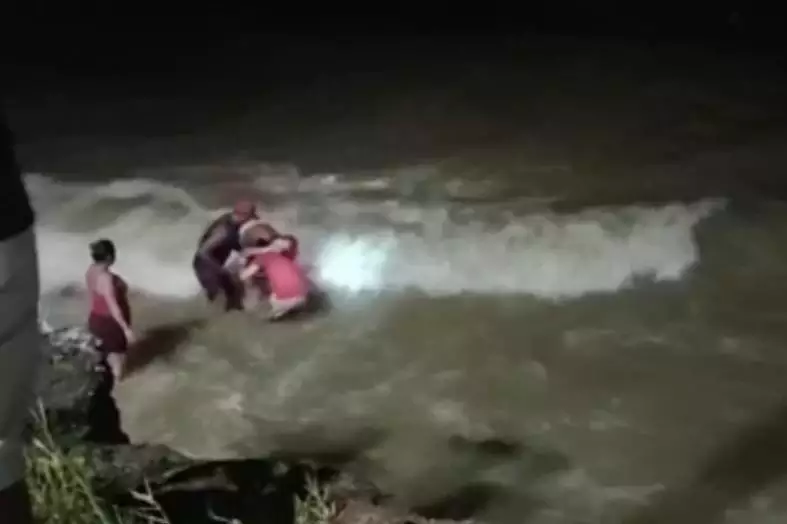 Tragédia em Mosqueiro: três pessoas morrem afogadas na praia do Paraíso