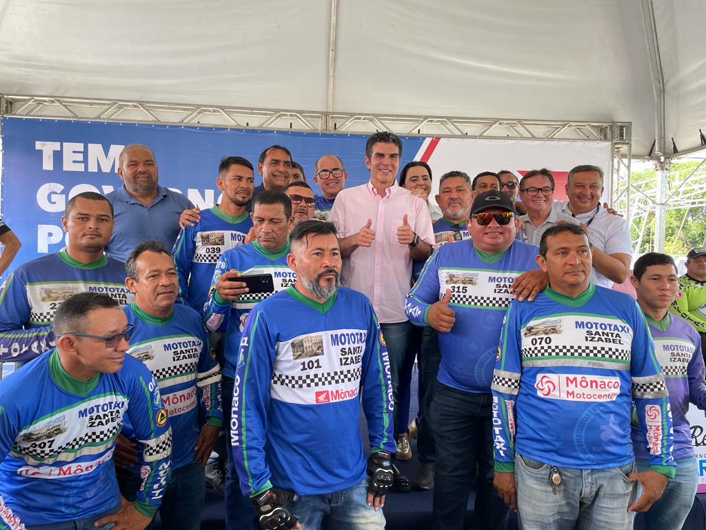 Estado entrega 150 motocicletas a mototaxistas de oito municípios; entre eles Santa Izabel